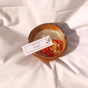 Scented coconut candle